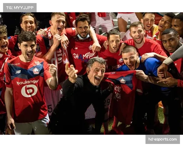 从街头到职业：巴黎郊区足球学院纪录片引发社会关注